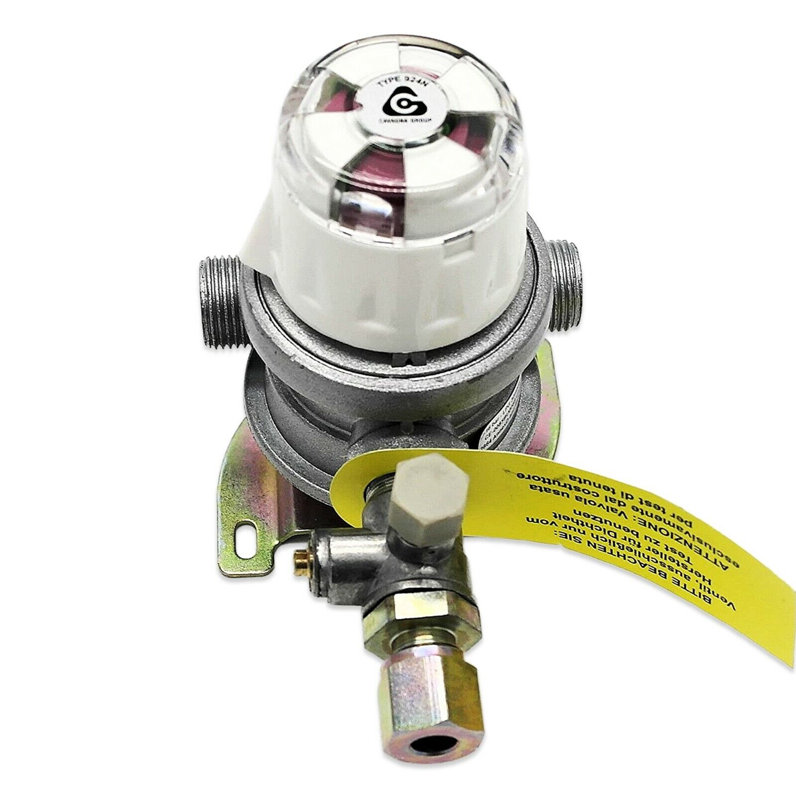 automatic changeover gas regulator suited to caravans and motorhomes
